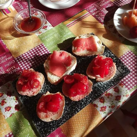 לינה וארוחת בוקר La Dolce מרסיליאנה